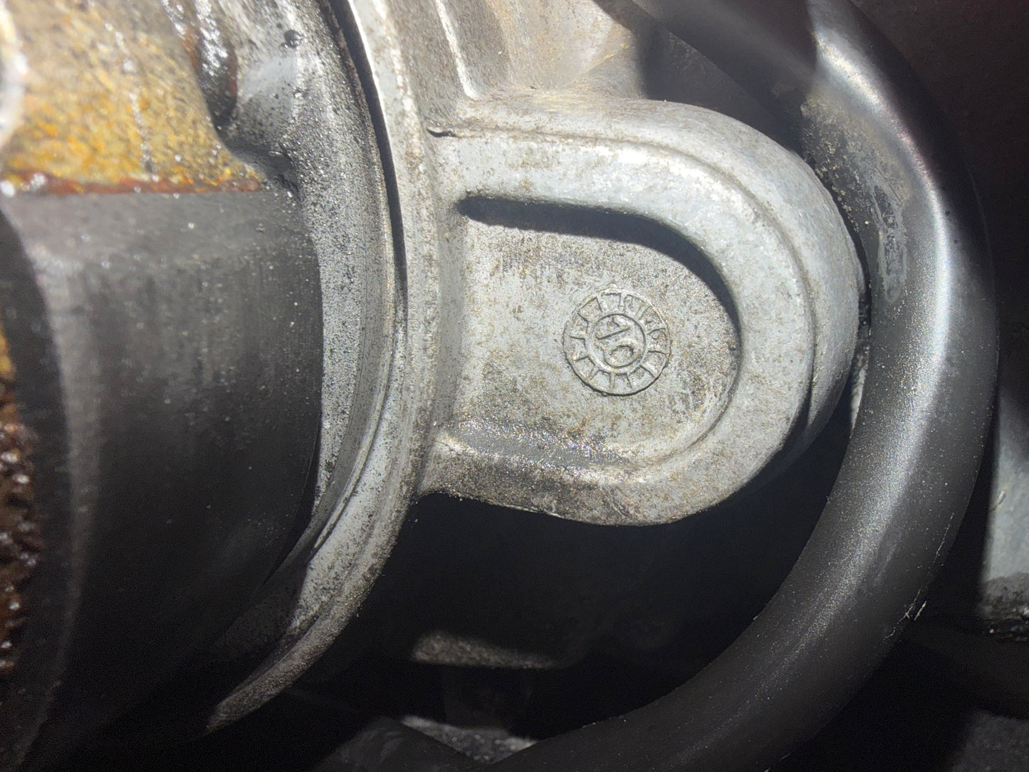 Moteur booster brider