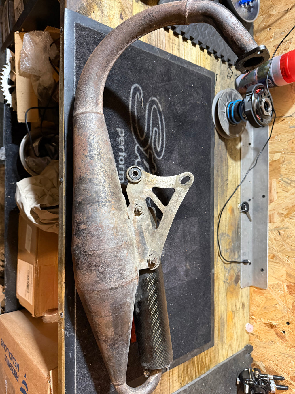 Pot d’échappement yasuni booster