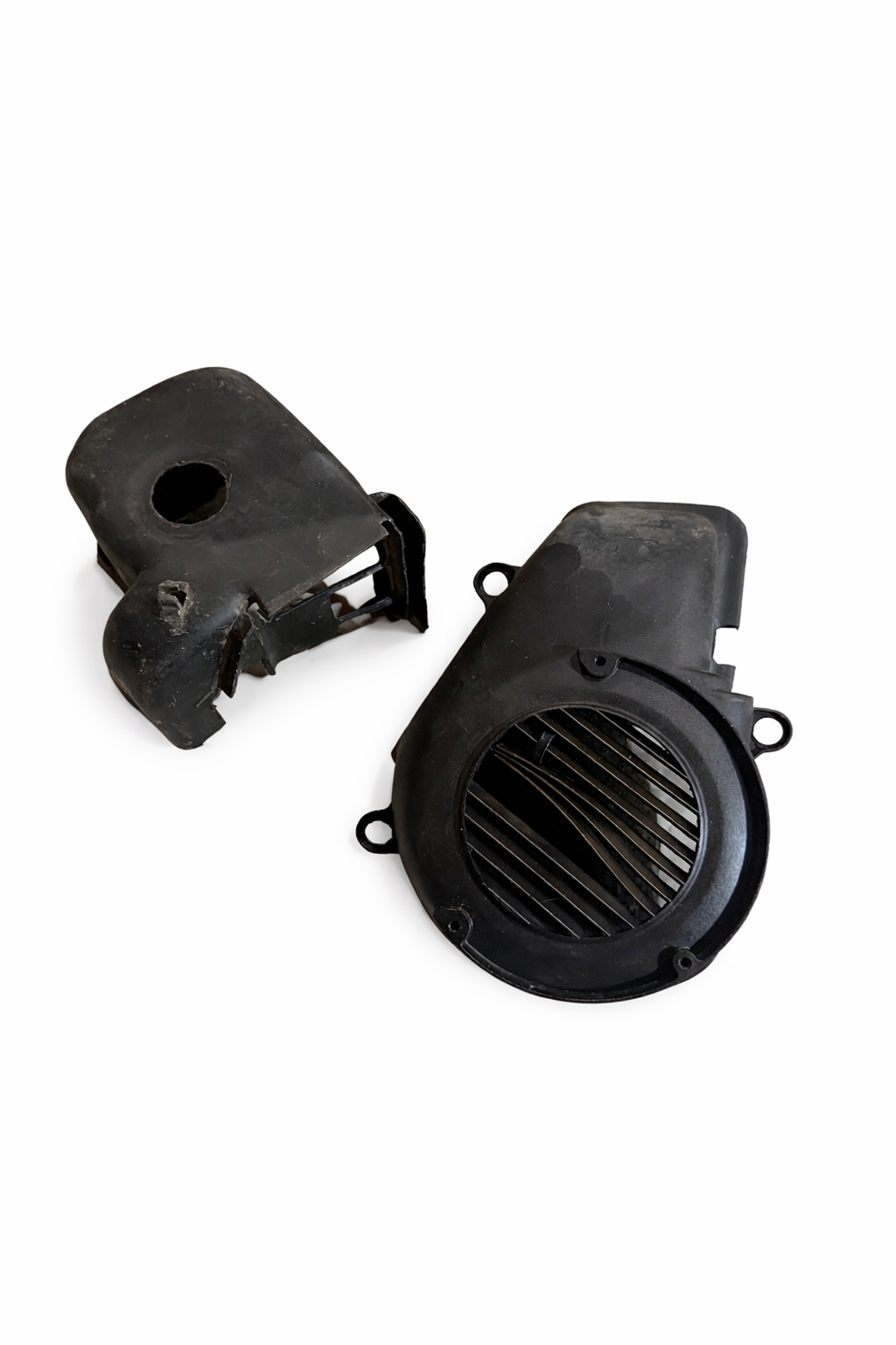 Cache moteur booster